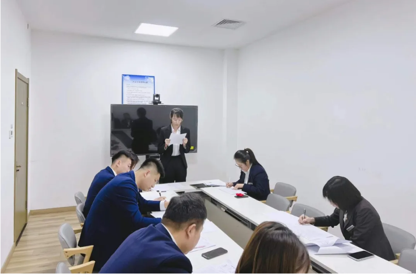 踔厉奋发 笃行不怠——月博文化公司召开2021年度在职员工述职测评会议